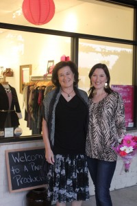 079 Erin Lane and mom